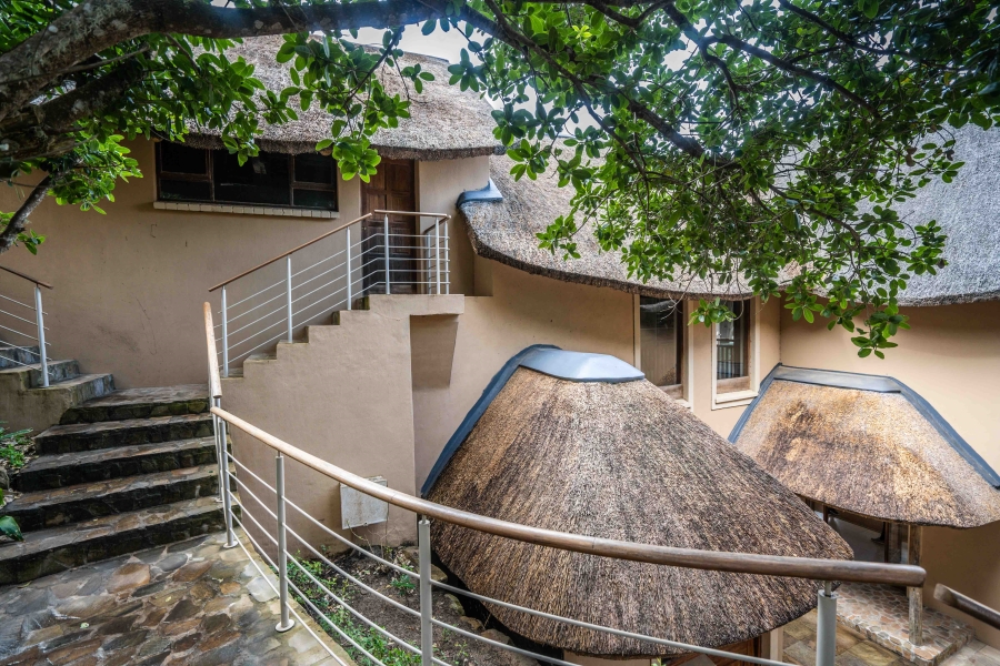 4 Bedroom Property for Sale in Kleinemonde Eastern Cape
